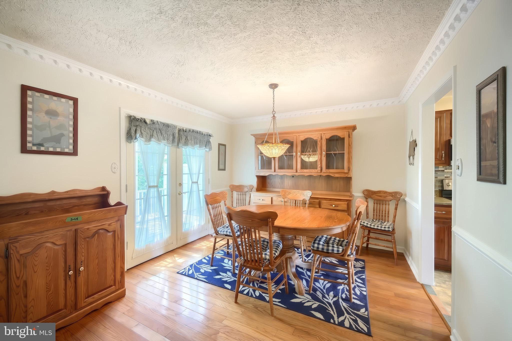 MEADOW VIEW ESTATES - Residential