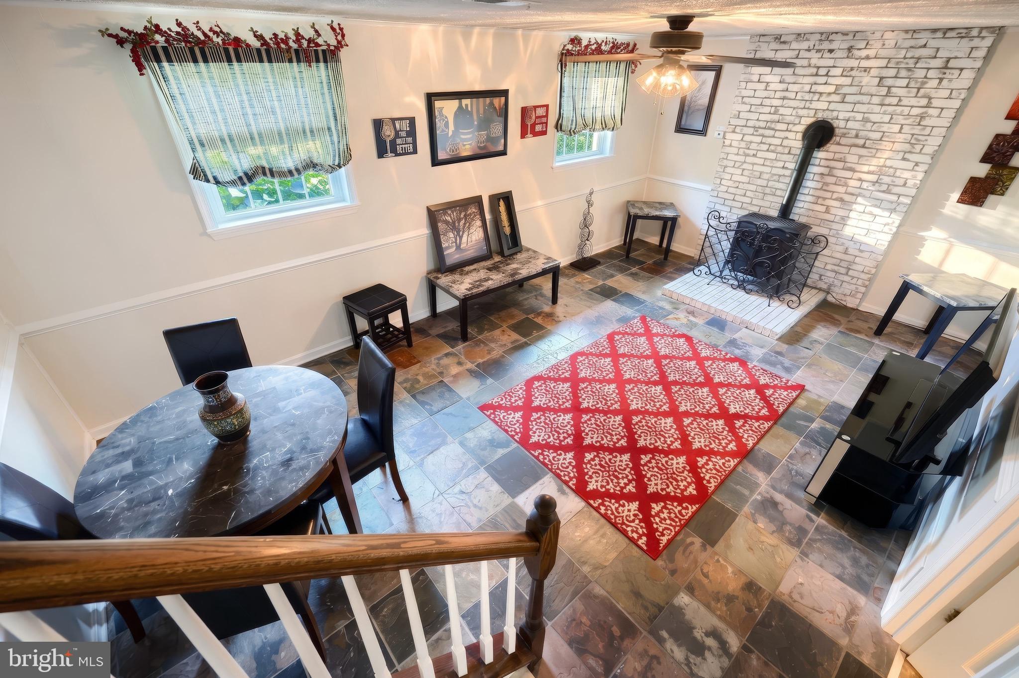 MEADOW VIEW ESTATES - Residential