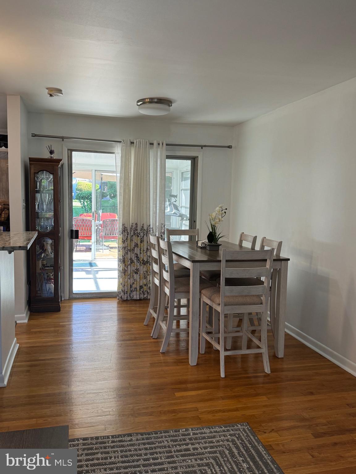 WHEATON WOODS - Residential