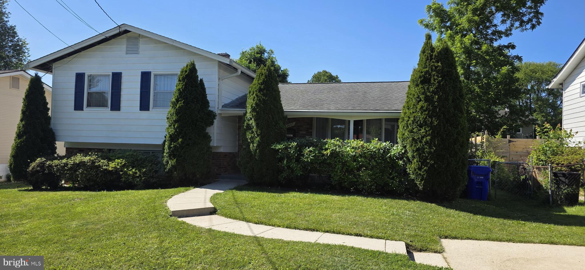 WHEATON WOODS - Residential