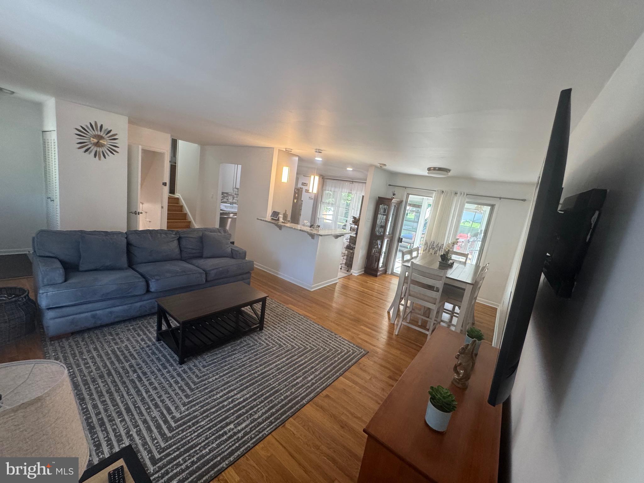 WHEATON WOODS - Residential