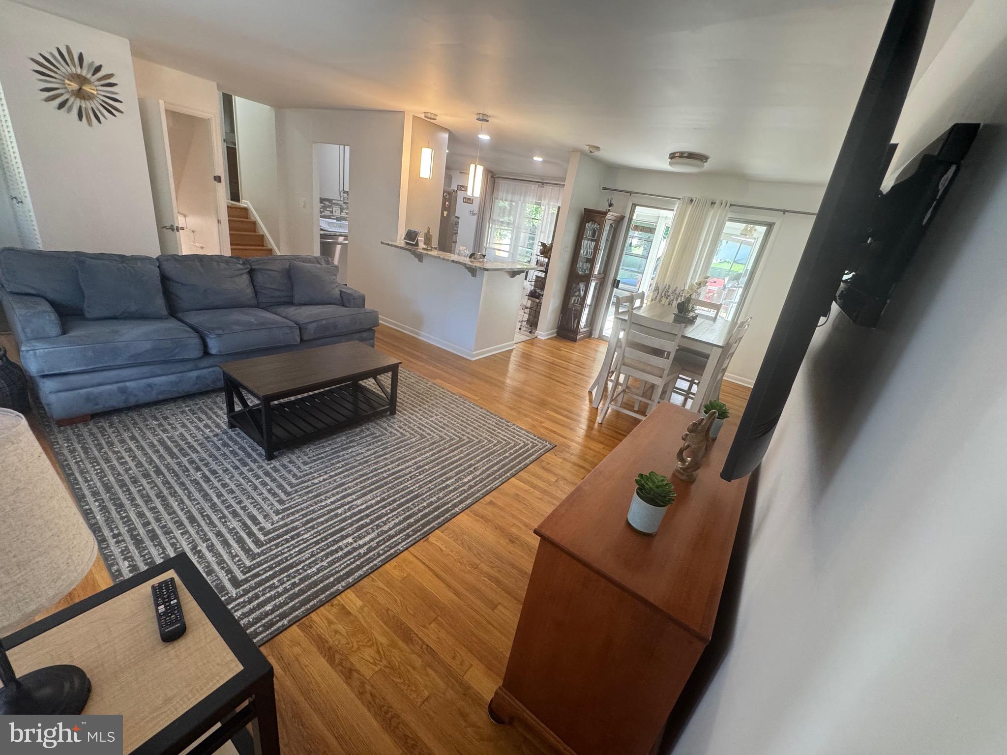 WHEATON WOODS - Residential