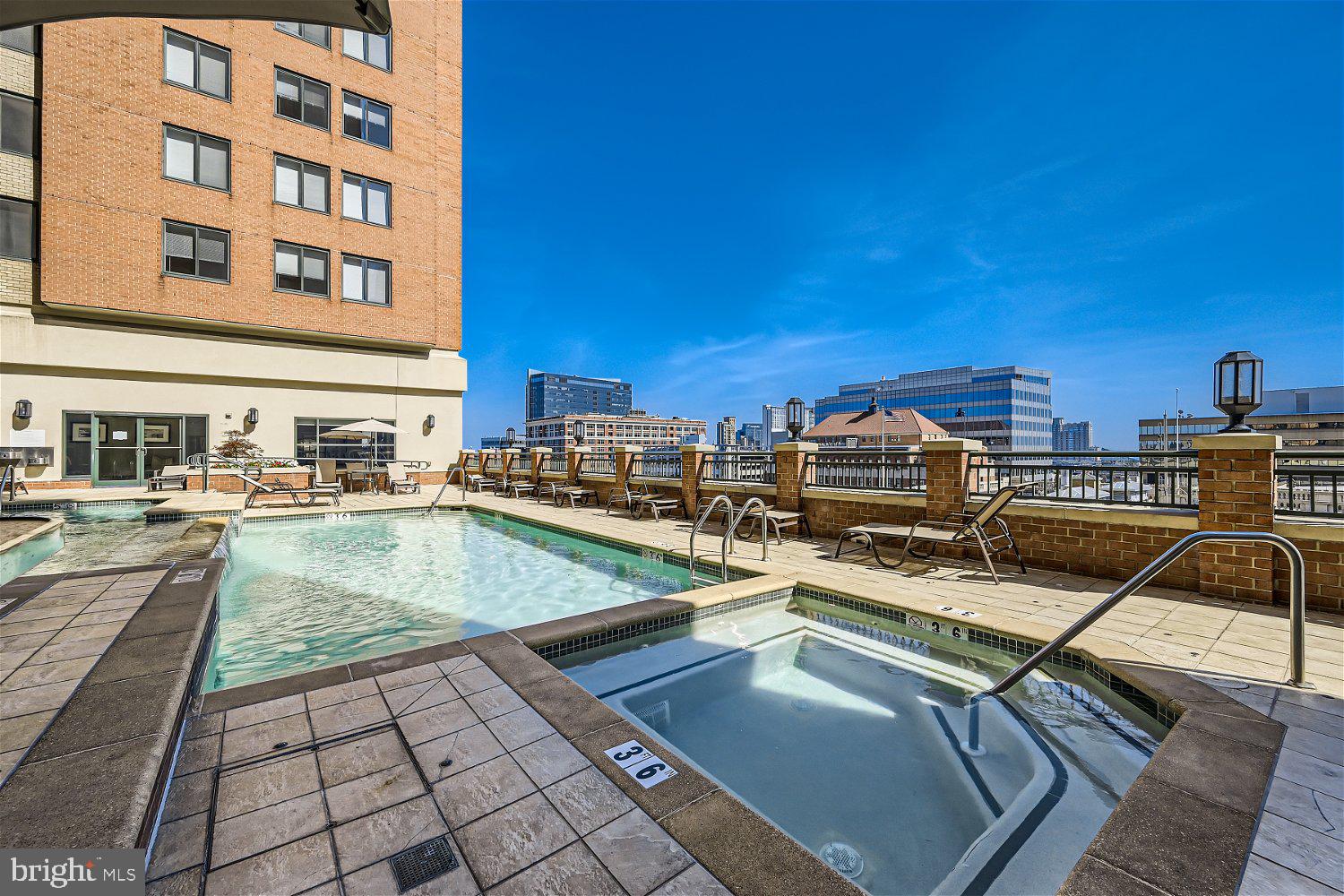 INNER HARBOR - Residential