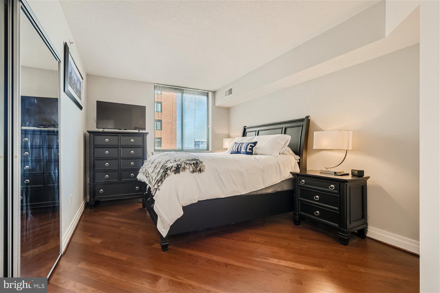 INNER HARBOR - Residential