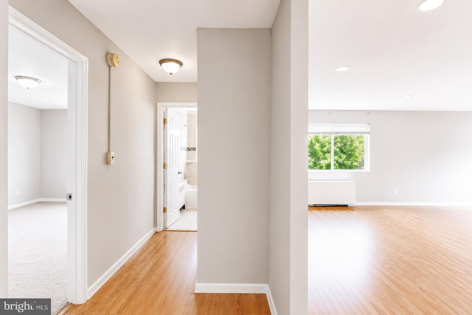 THE CAROLYN - Residential