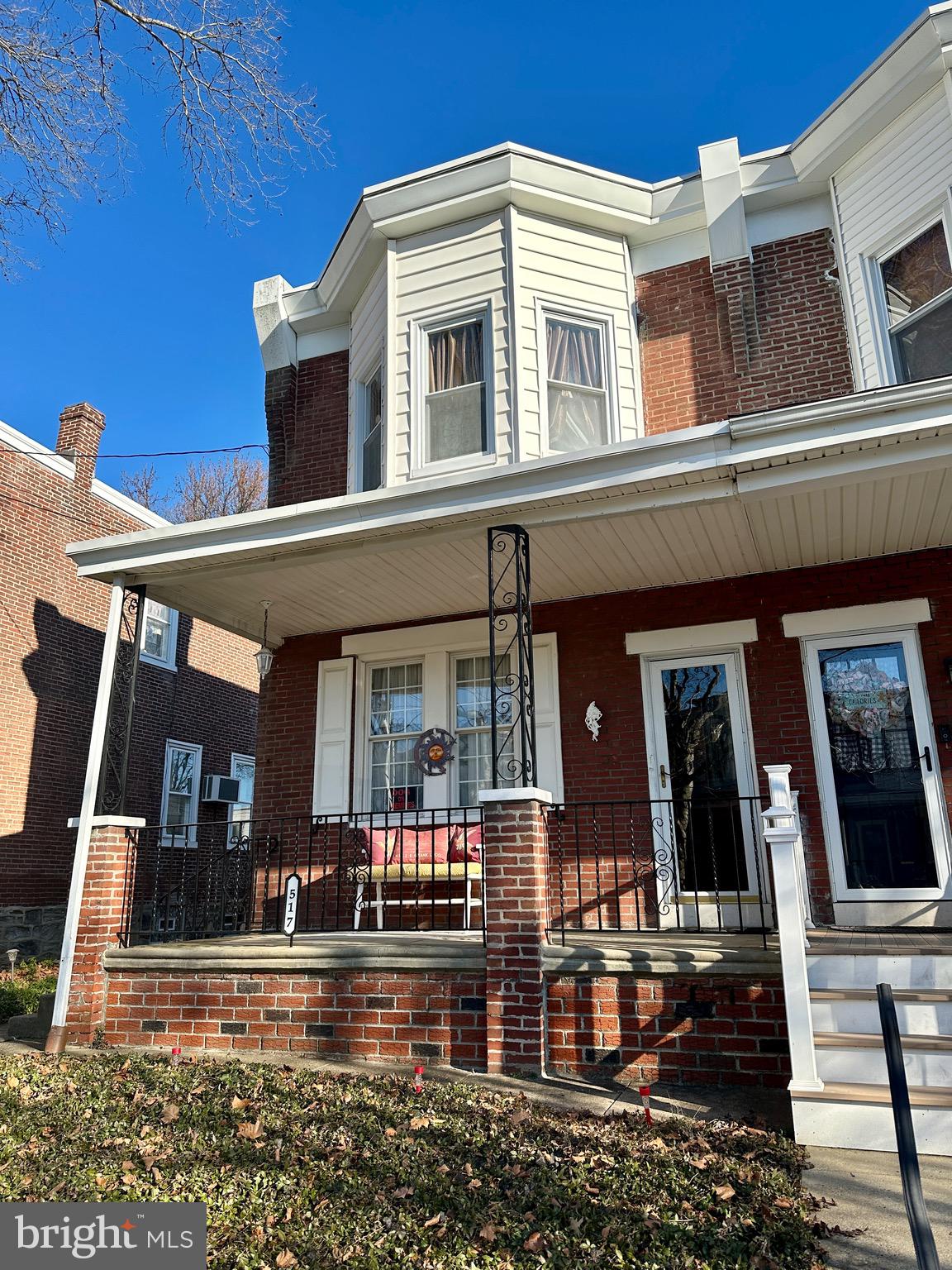 FOX CHASE - Residential