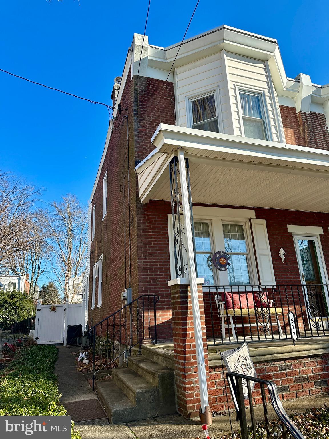 FOX CHASE - Residential