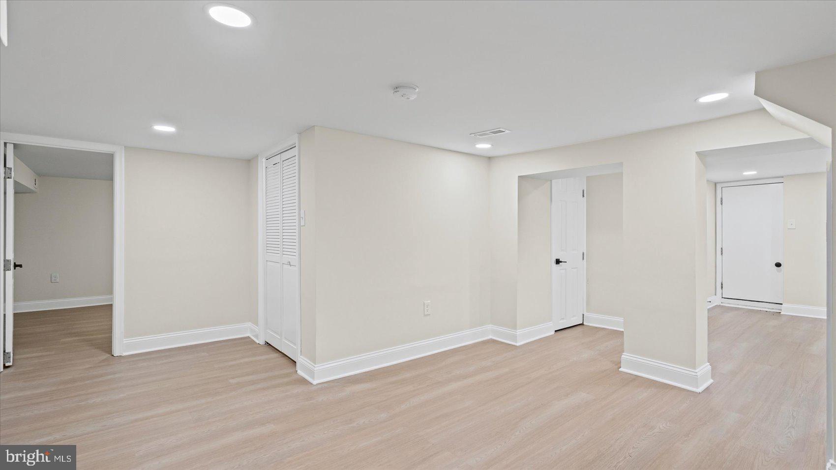 FRANKFORD - Residential