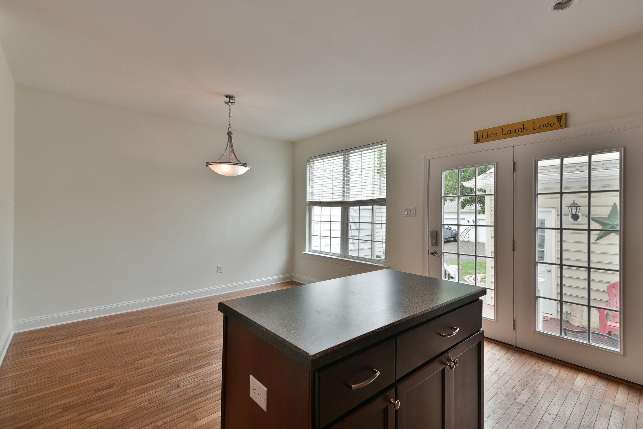 LANTERN HILL - Residential