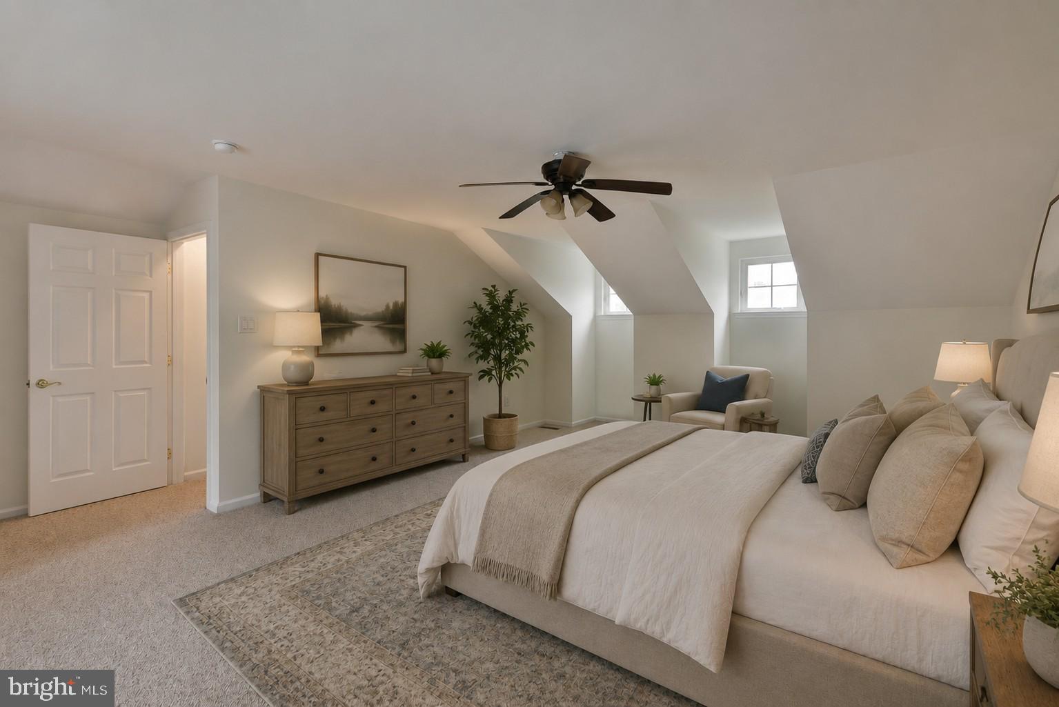 LANTERN HILL - Residential