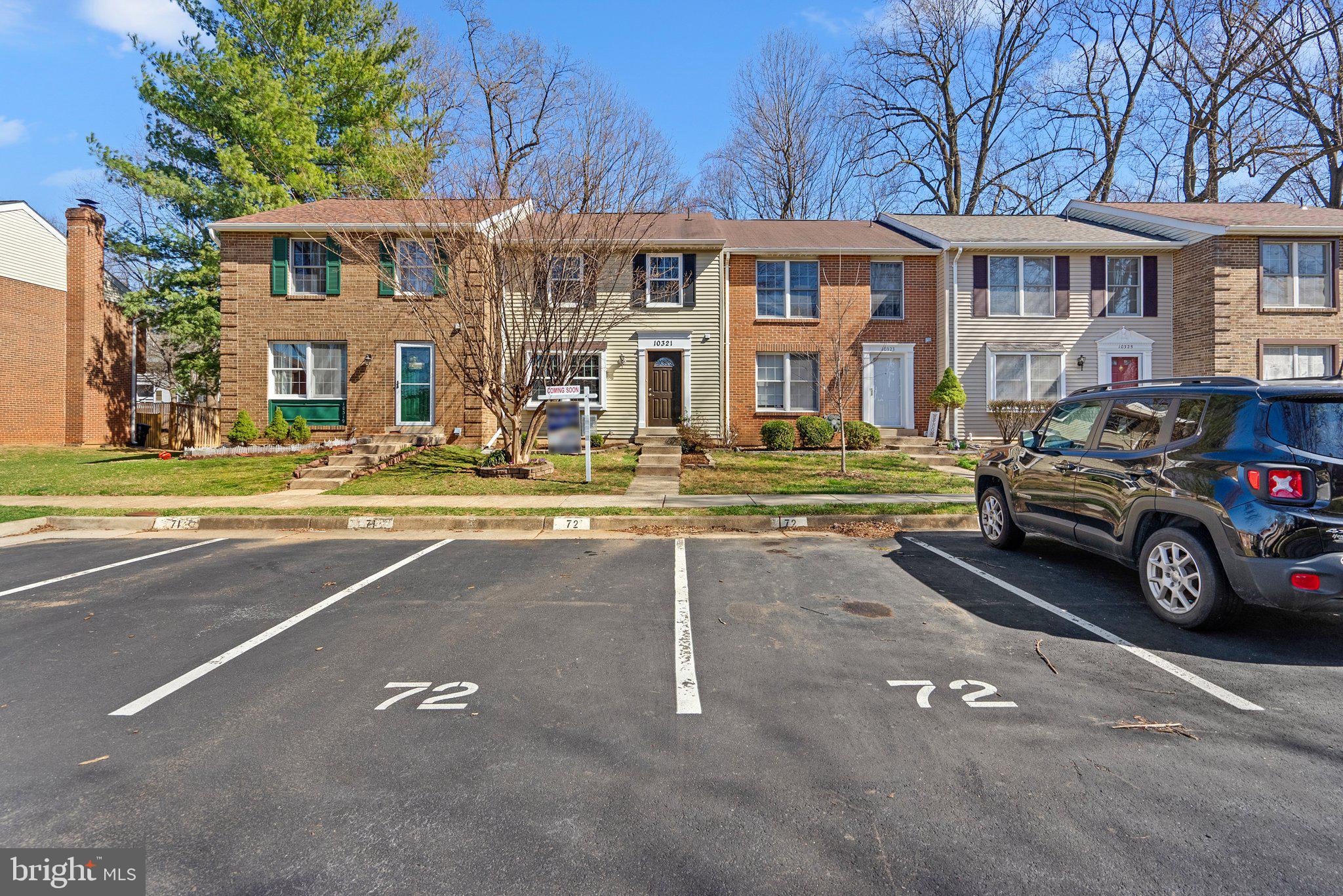 FLINT HILL MANOR - Residential