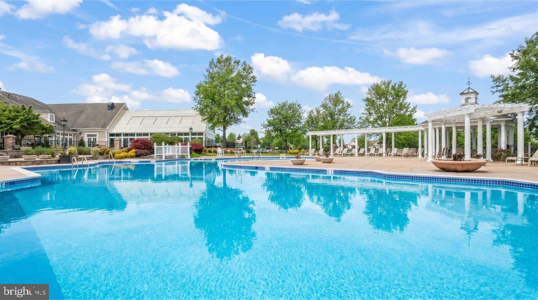 FOUR SEASONS AT HISTORIC VA - Residential