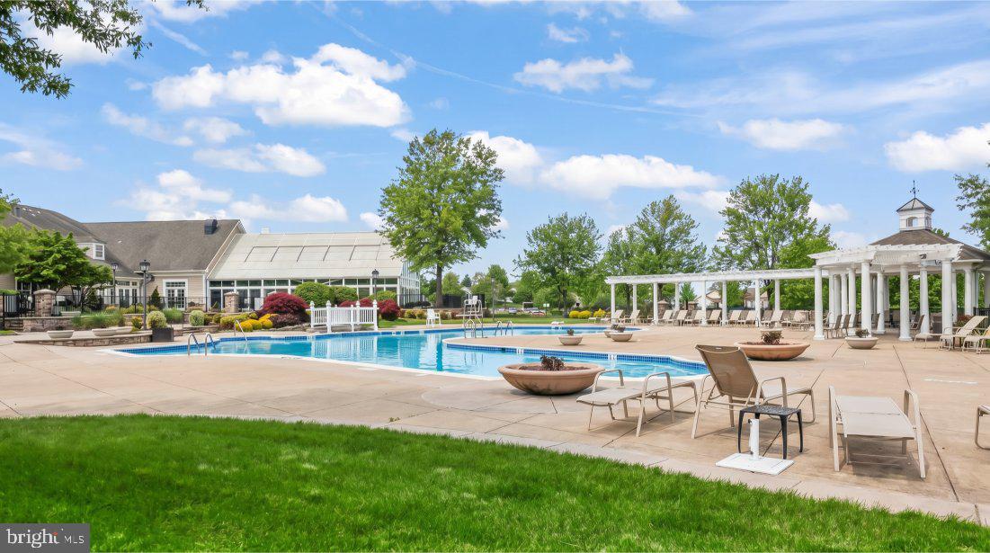 FOUR SEASONS AT HISTORIC VA - Residential