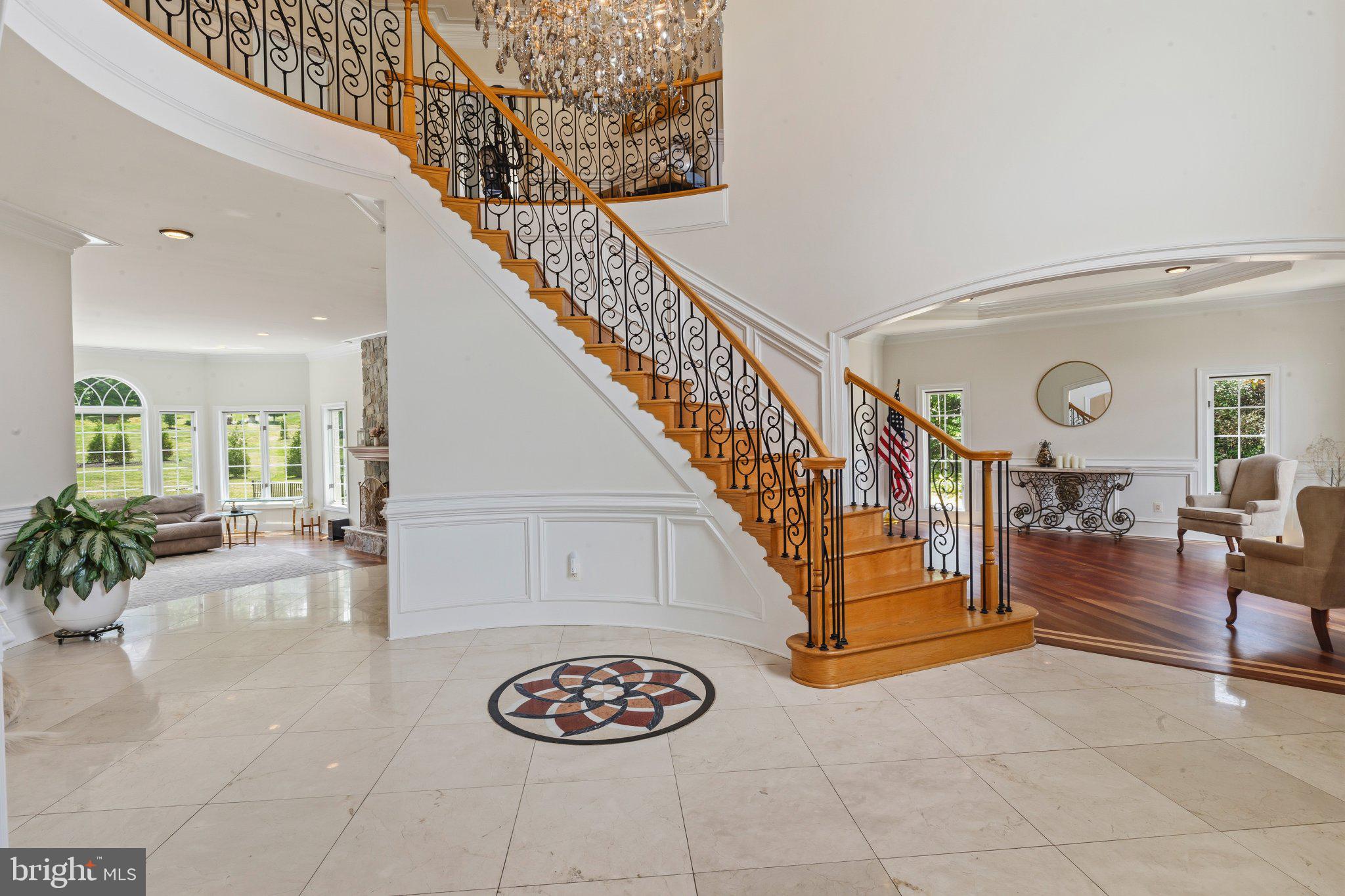 BEACON HILL - Residential