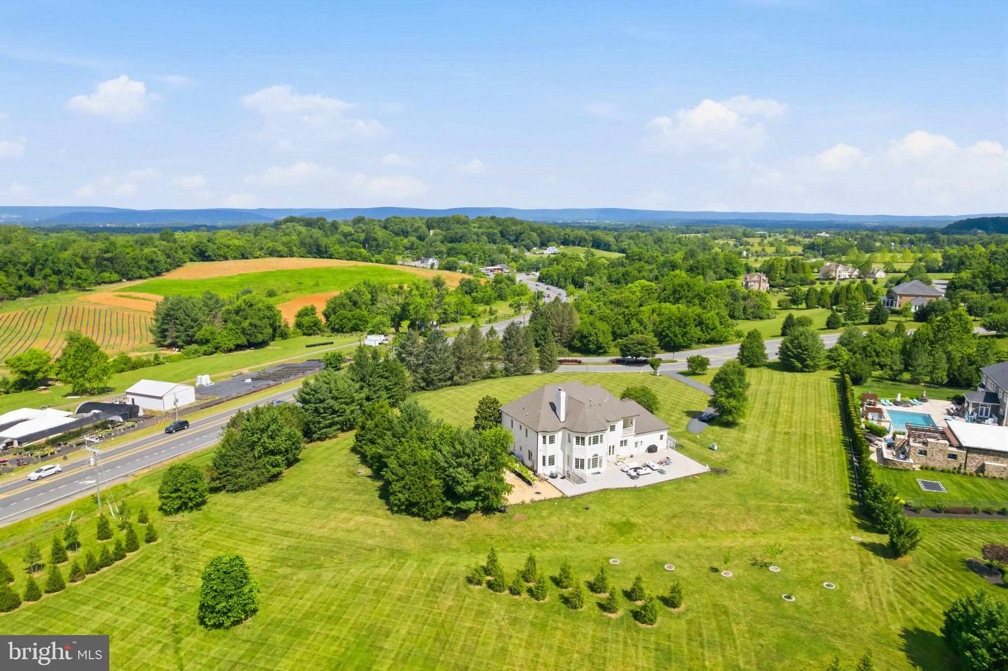 BEACON HILL - Residential