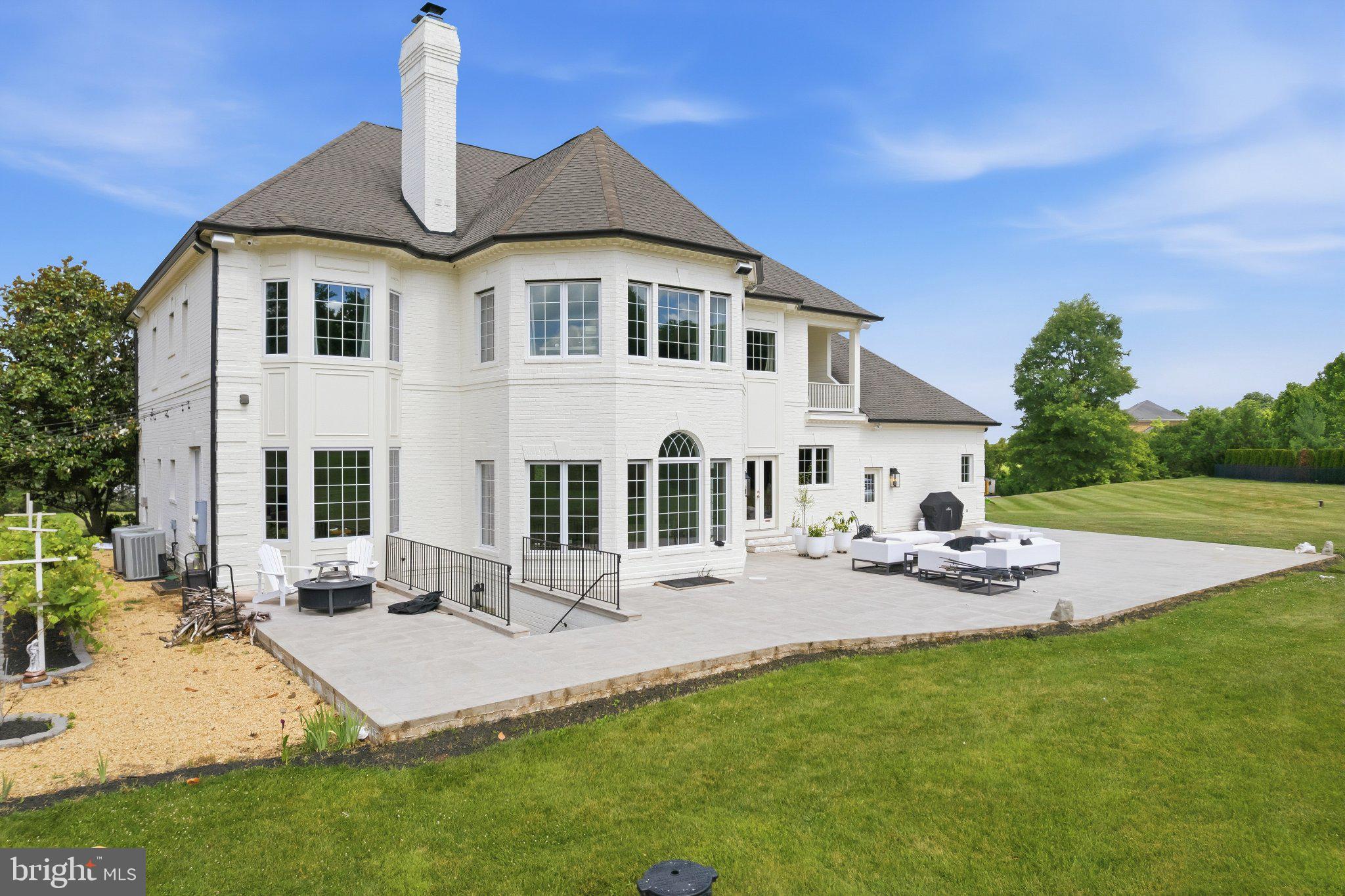 BEACON HILL - Residential