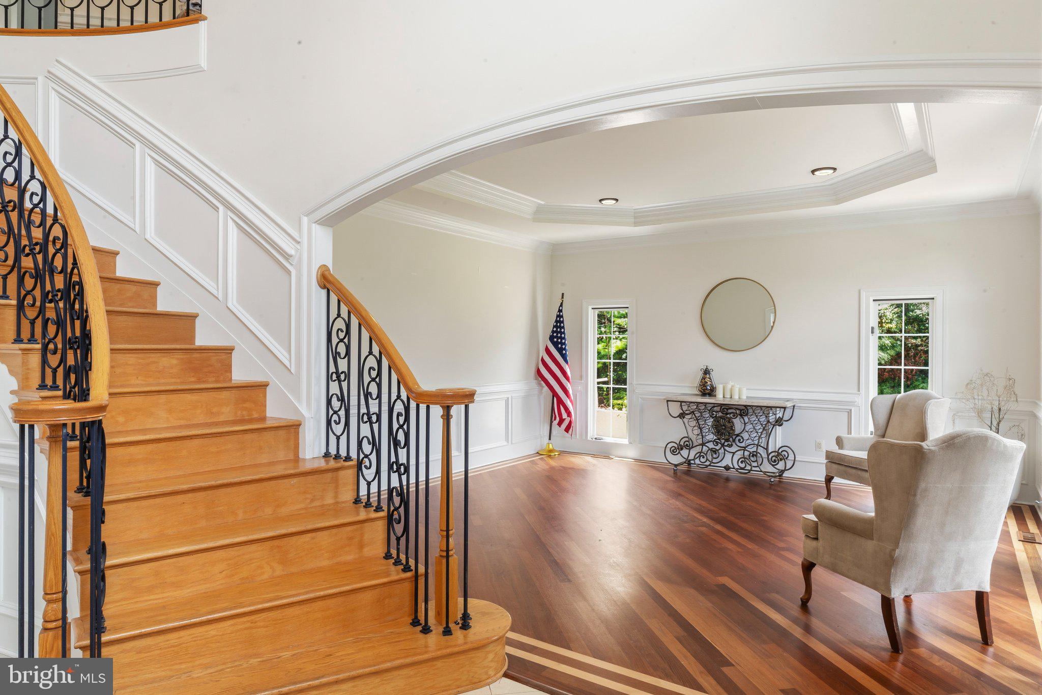 BEACON HILL - Residential