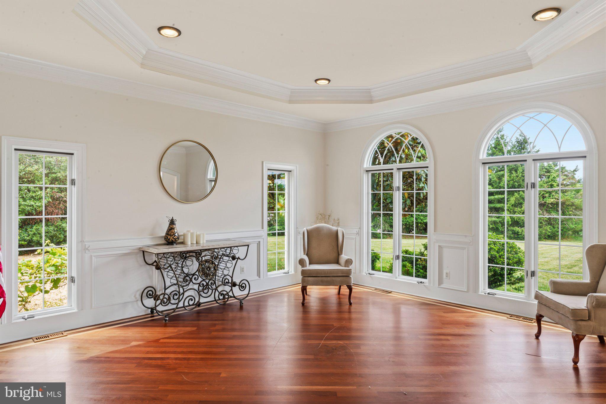 BEACON HILL - Residential