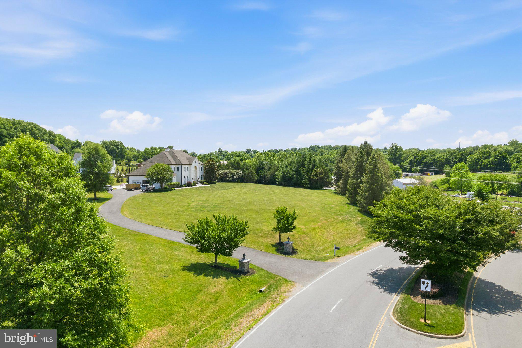 BEACON HILL - Residential