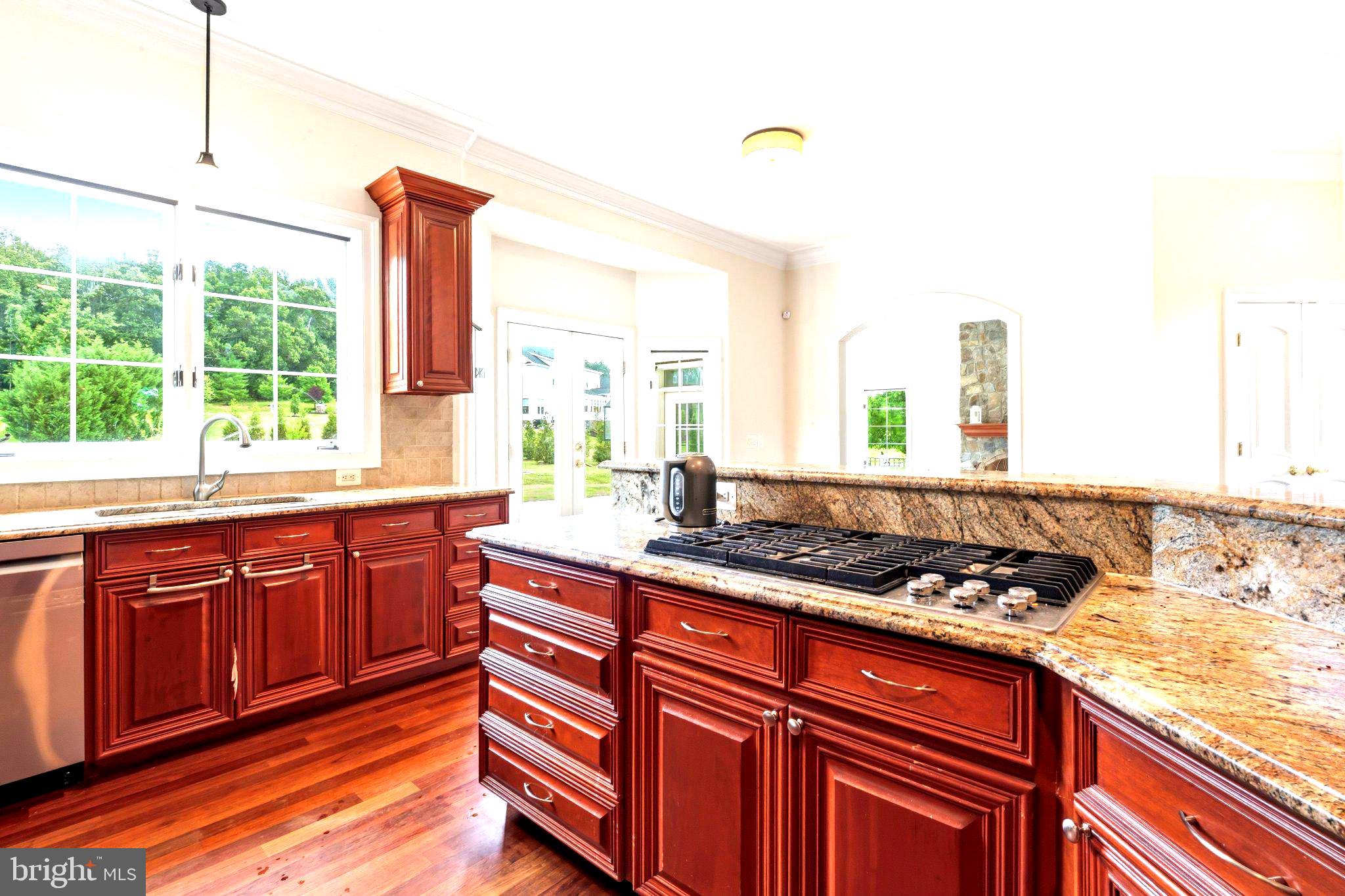 BEACON HILL - Residential