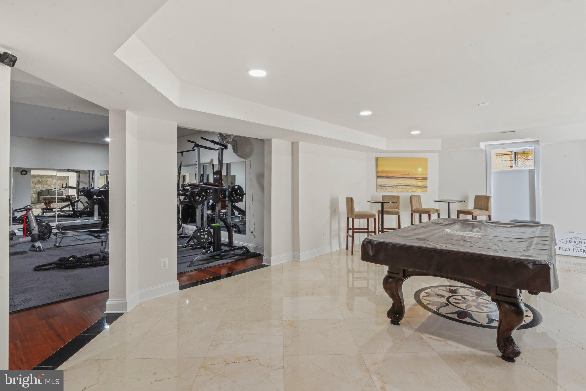 BEACON HILL - Residential