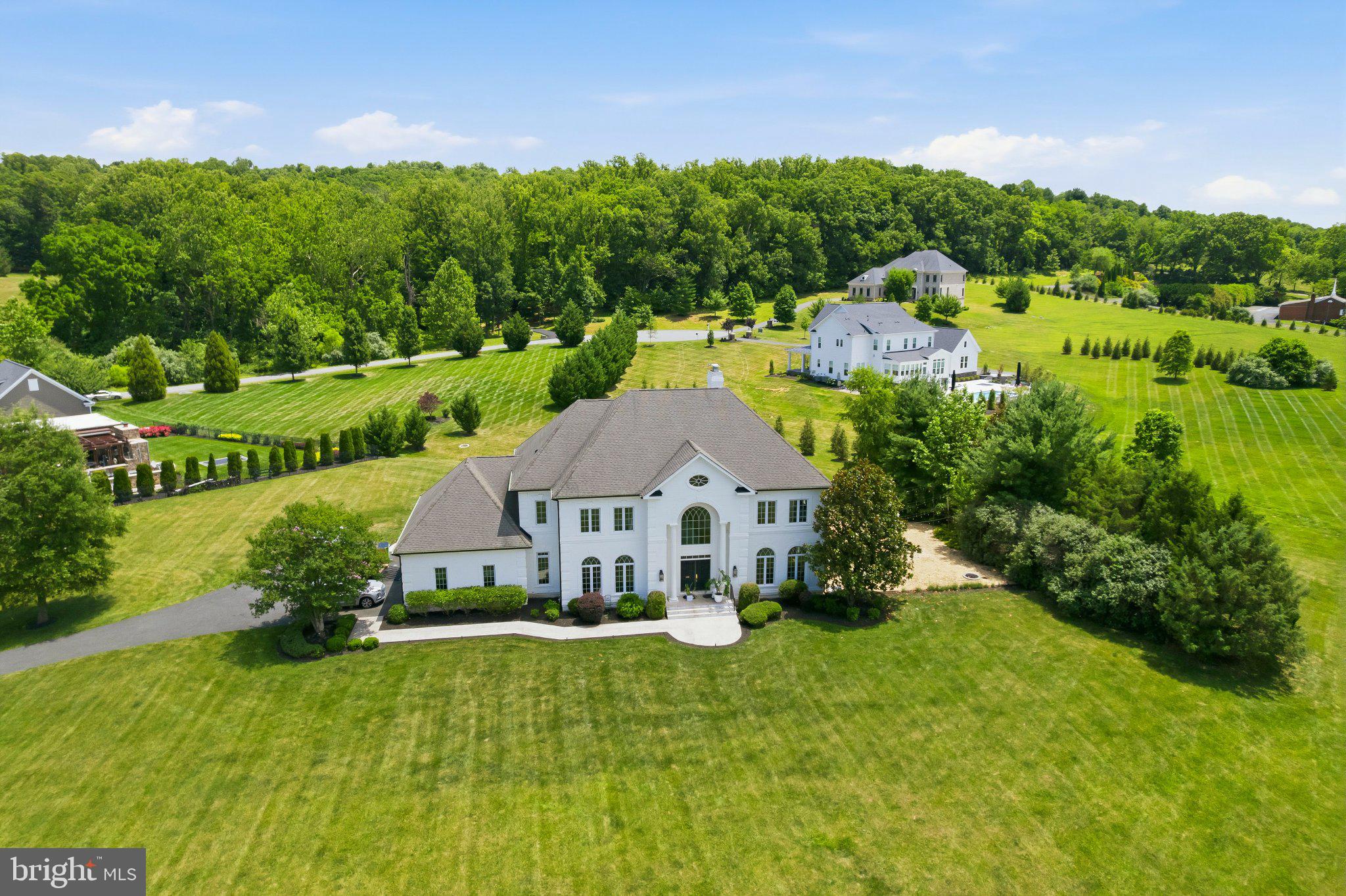 BEACON HILL - Residential