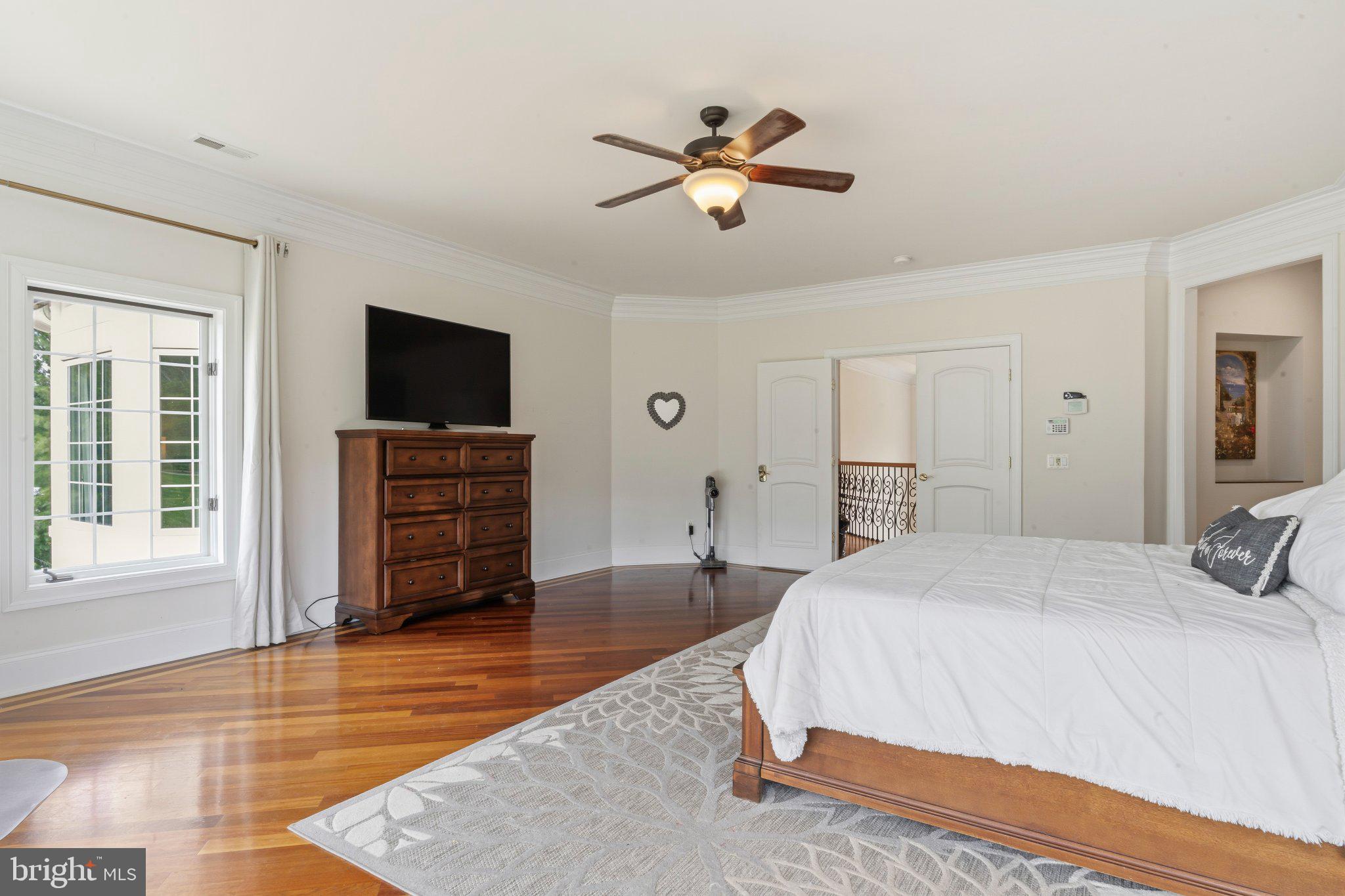 BEACON HILL - Residential