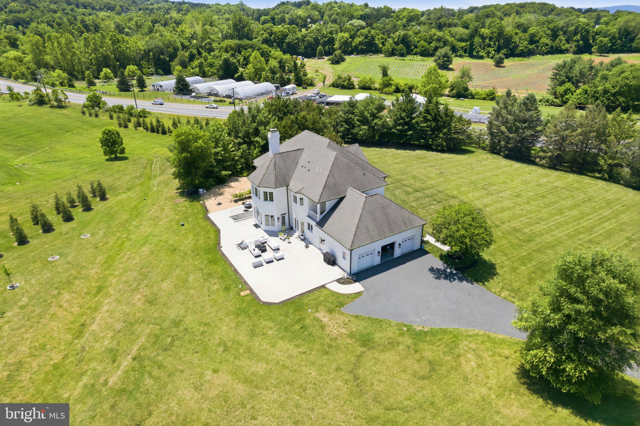 BEACON HILL - Residential