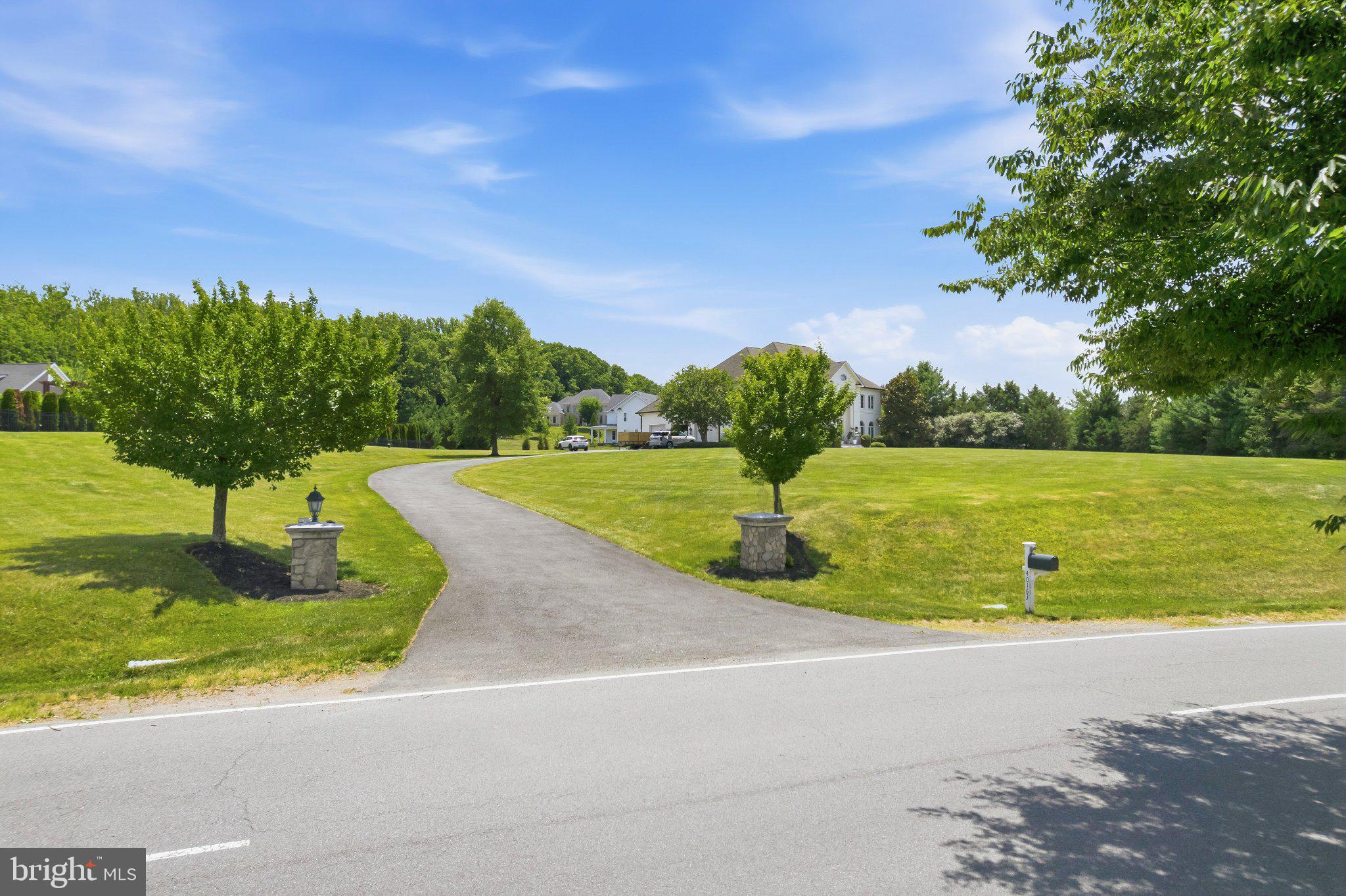 BEACON HILL - Residential