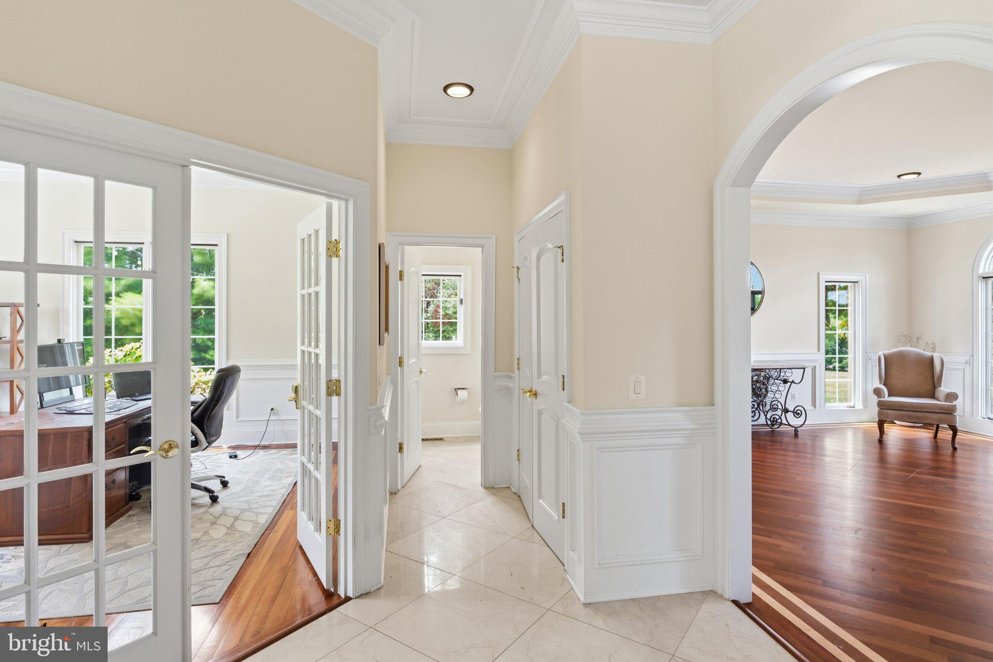BEACON HILL - Residential