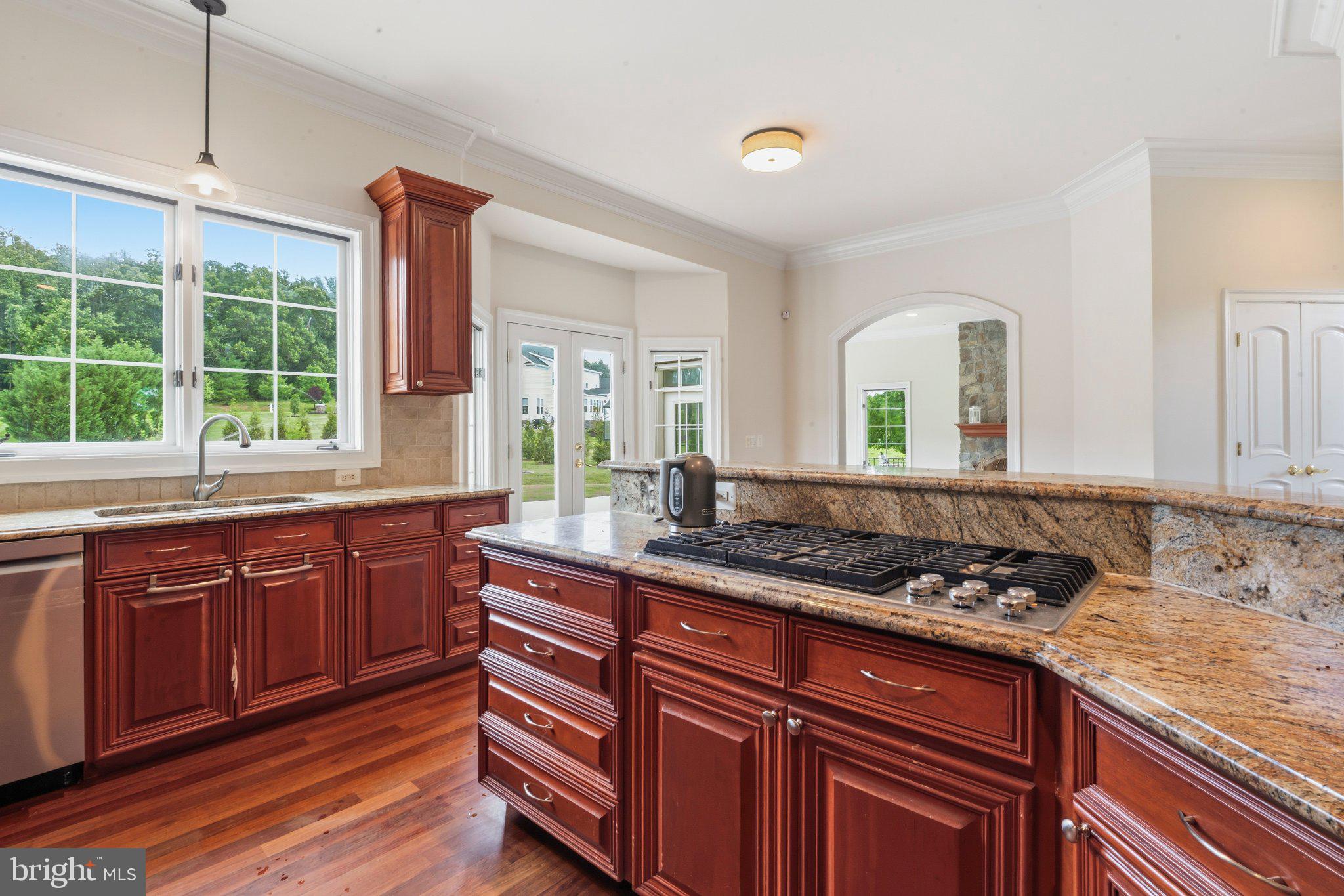 BEACON HILL - Residential