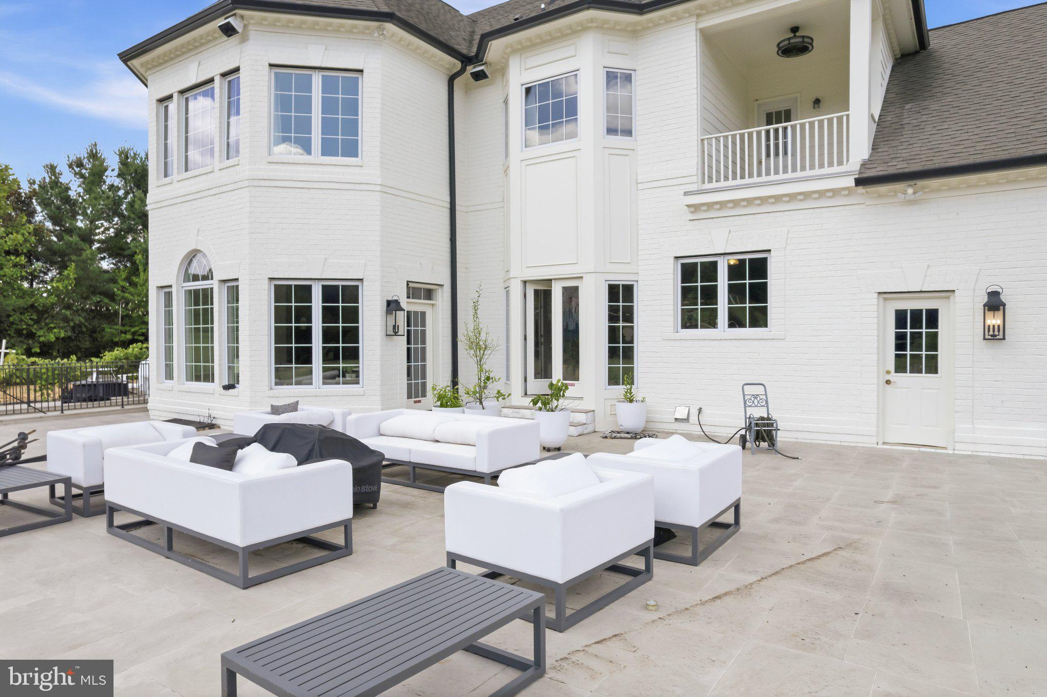BEACON HILL - Residential