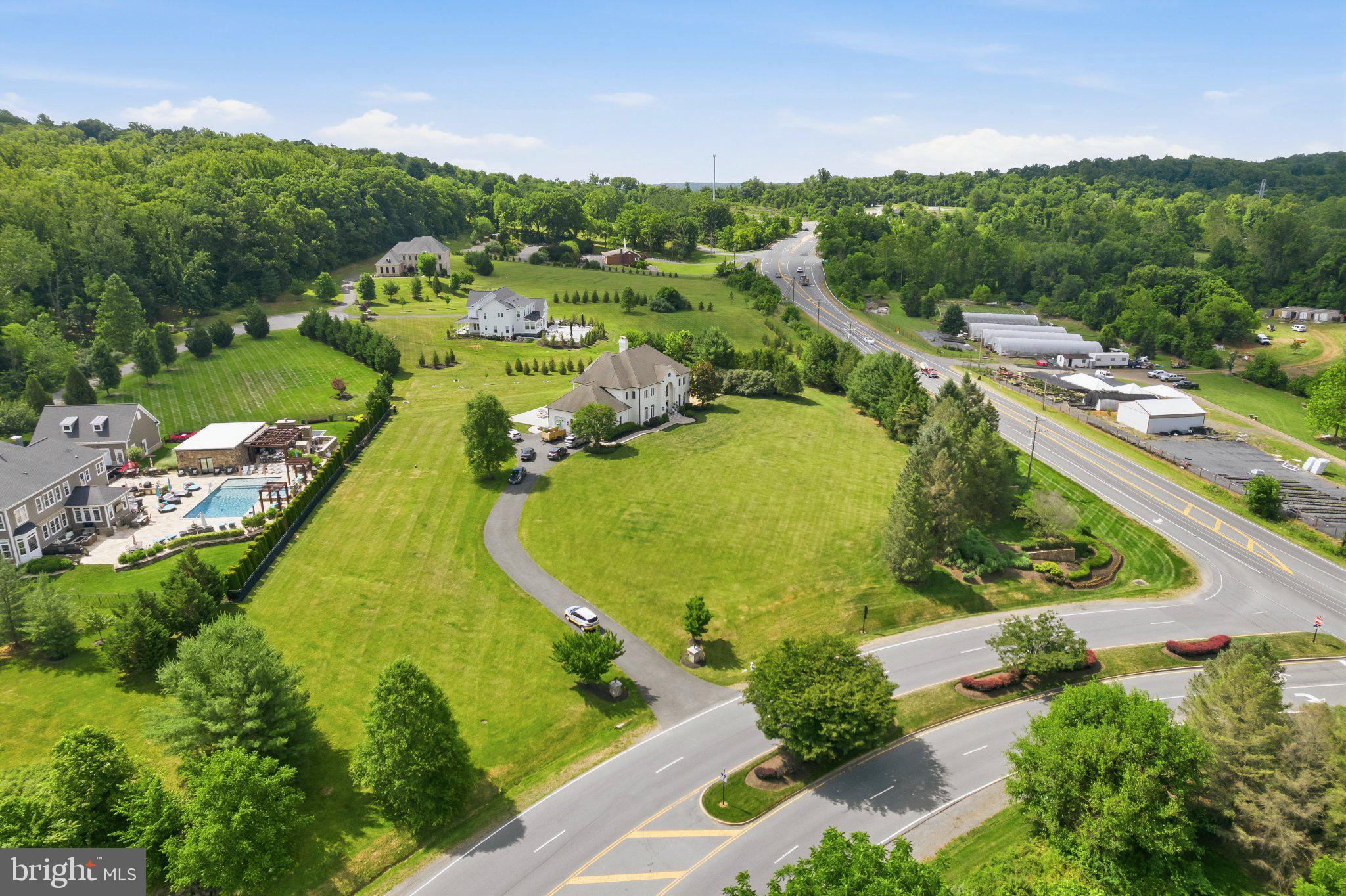 BEACON HILL - Residential