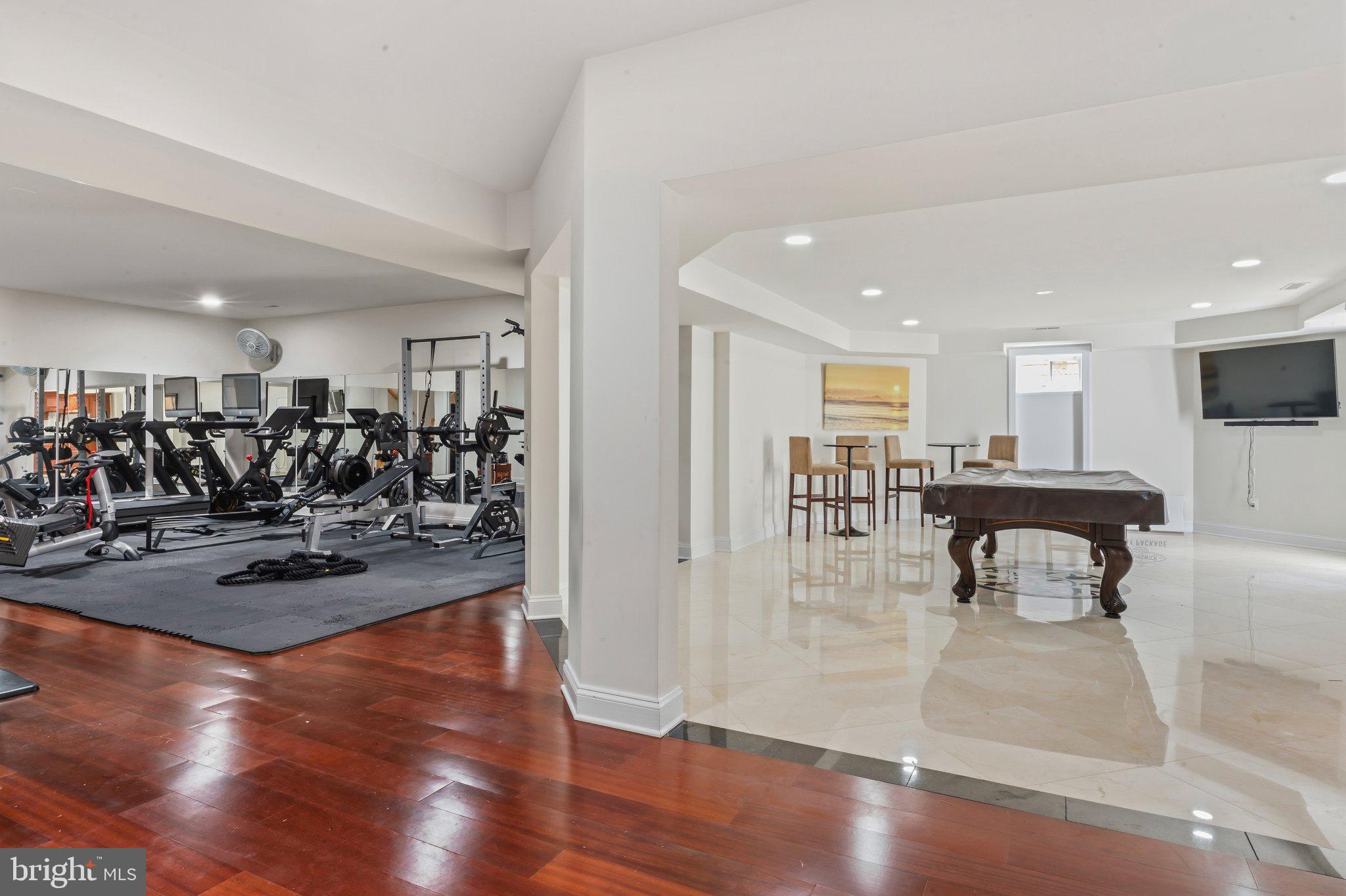 BEACON HILL - Residential