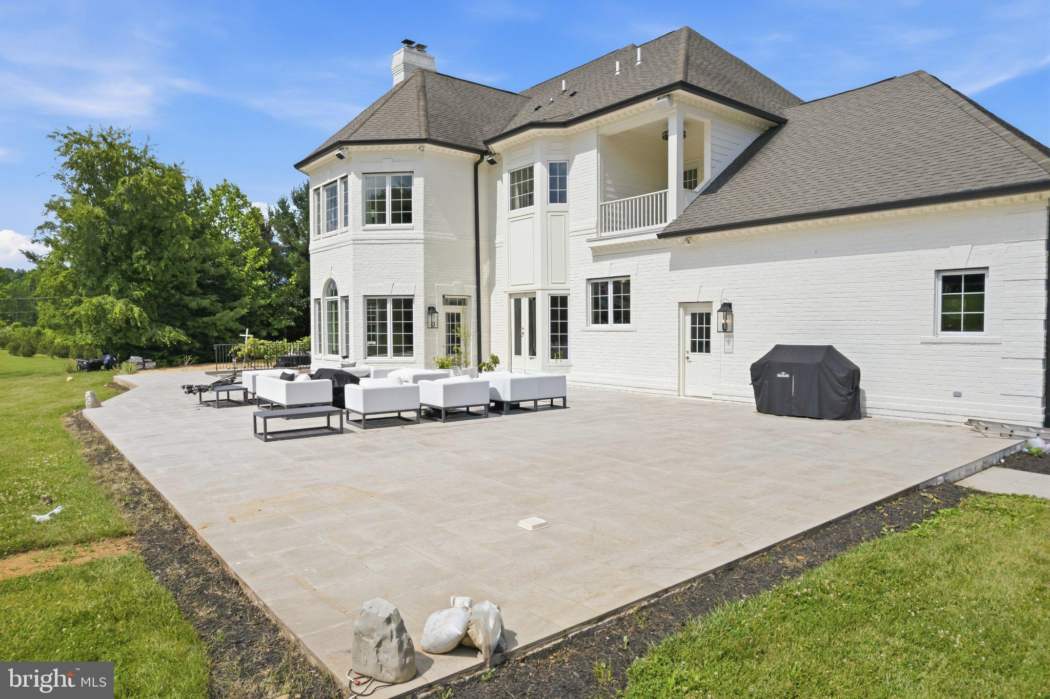 BEACON HILL - Residential