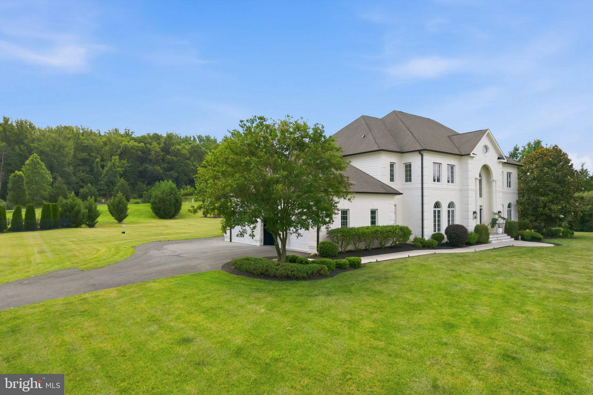 BEACON HILL - Residential