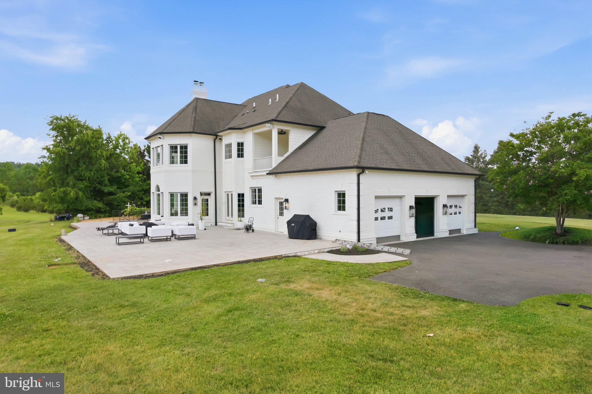 BEACON HILL - Residential