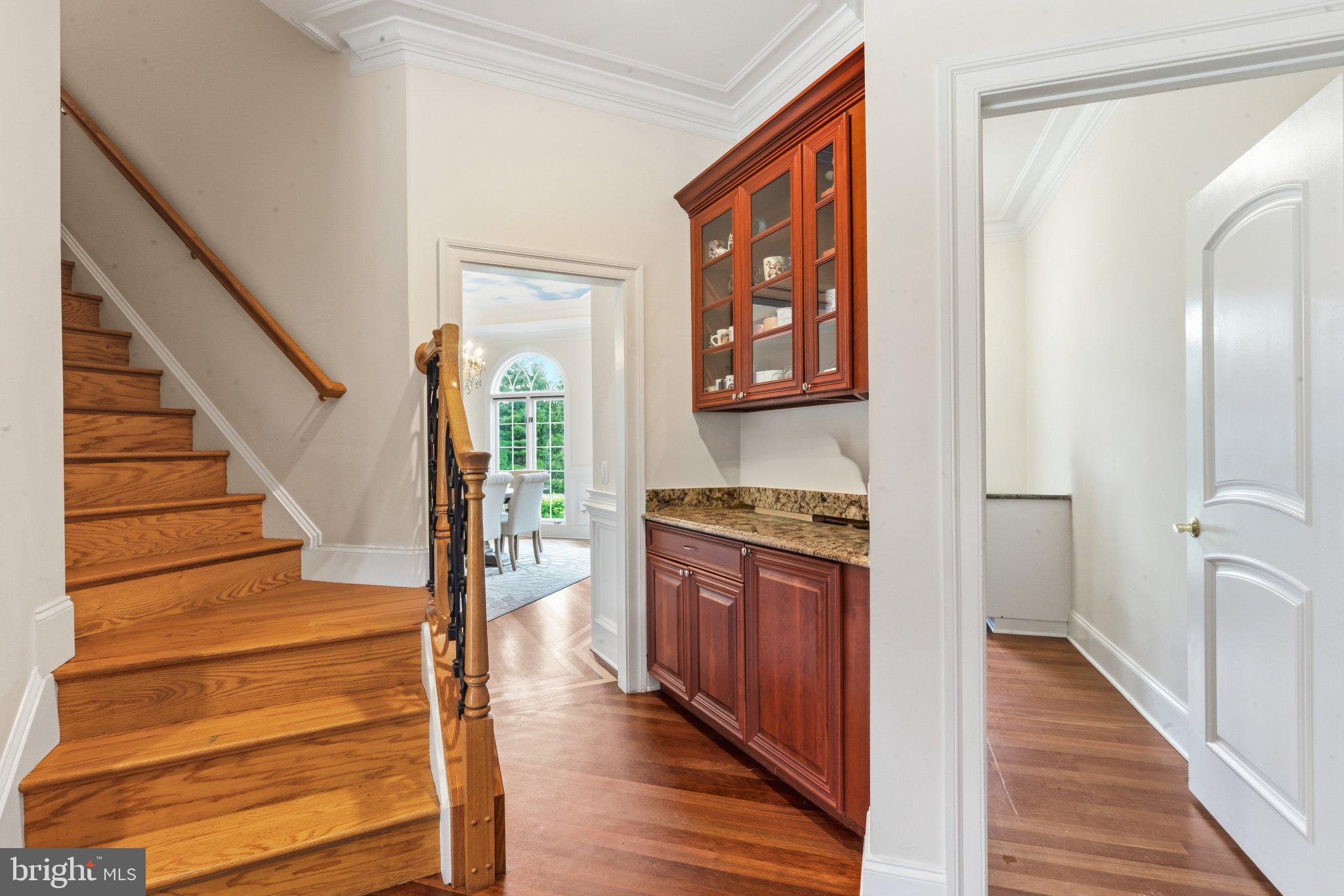 BEACON HILL - Residential
