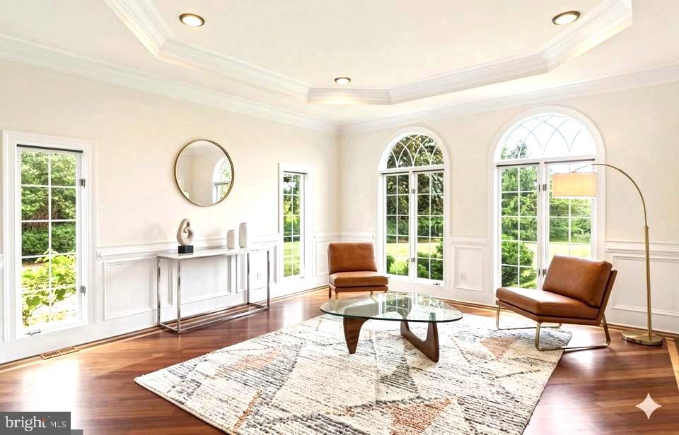BEACON HILL - Residential