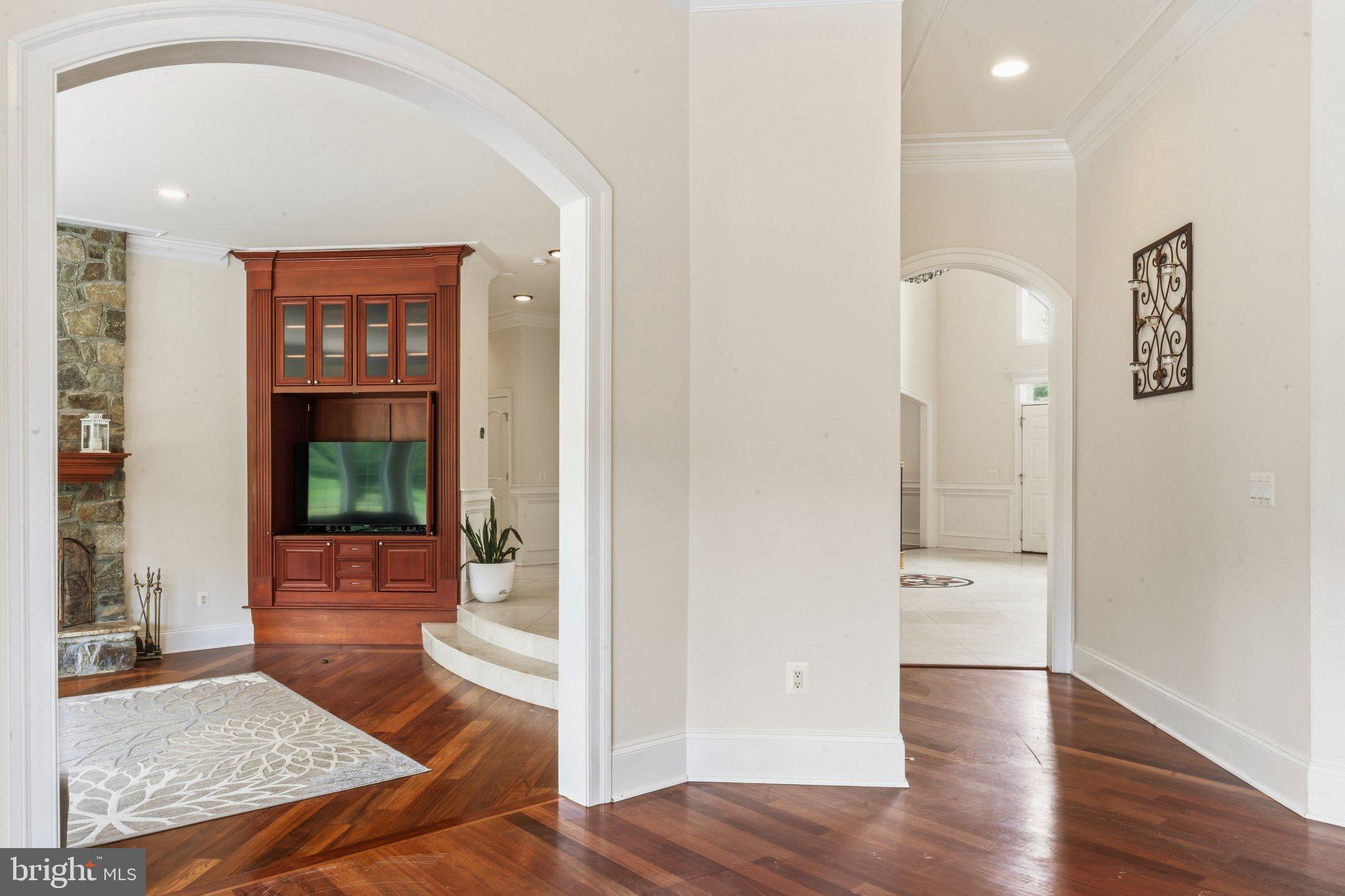 BEACON HILL - Residential