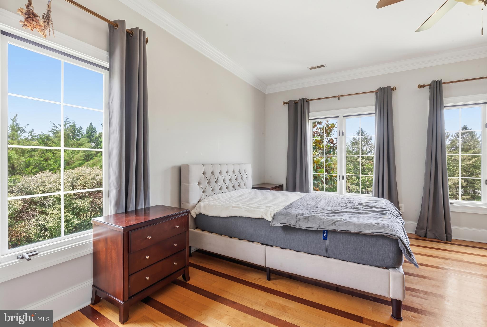 BEACON HILL - Residential