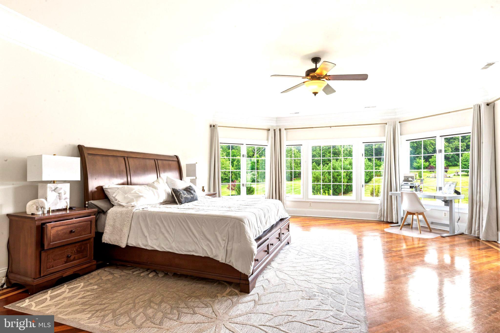 BEACON HILL - Residential