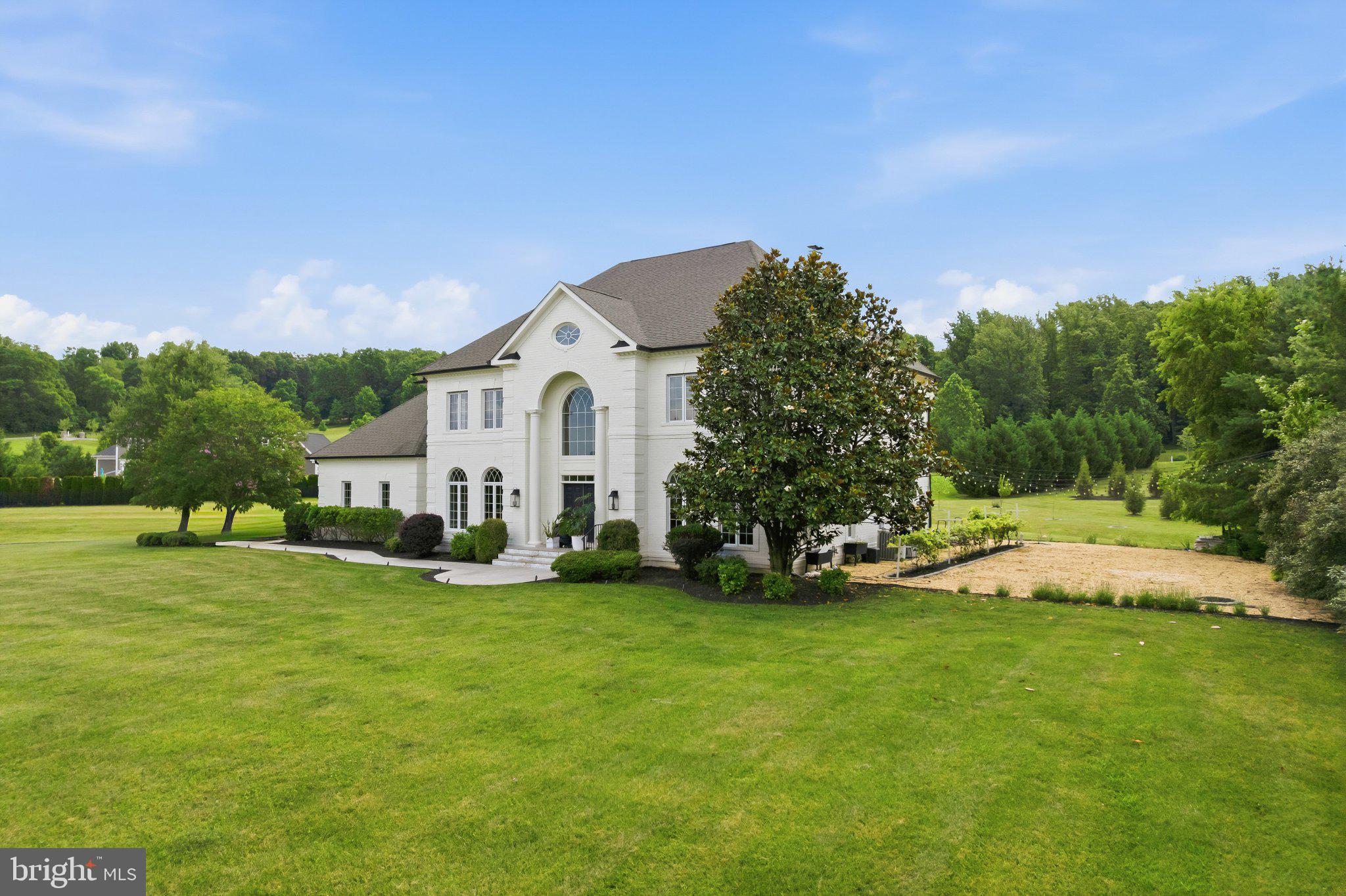 BEACON HILL - Residential