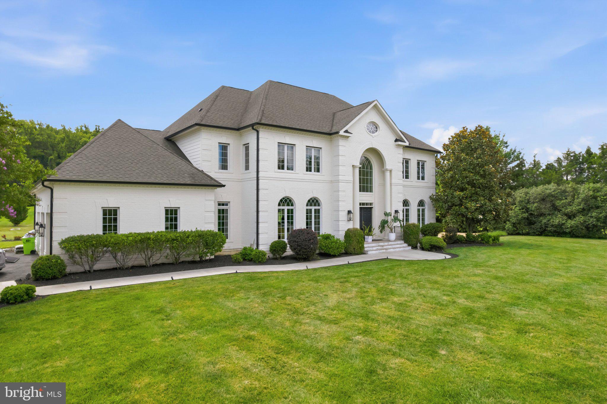 BEACON HILL - Residential