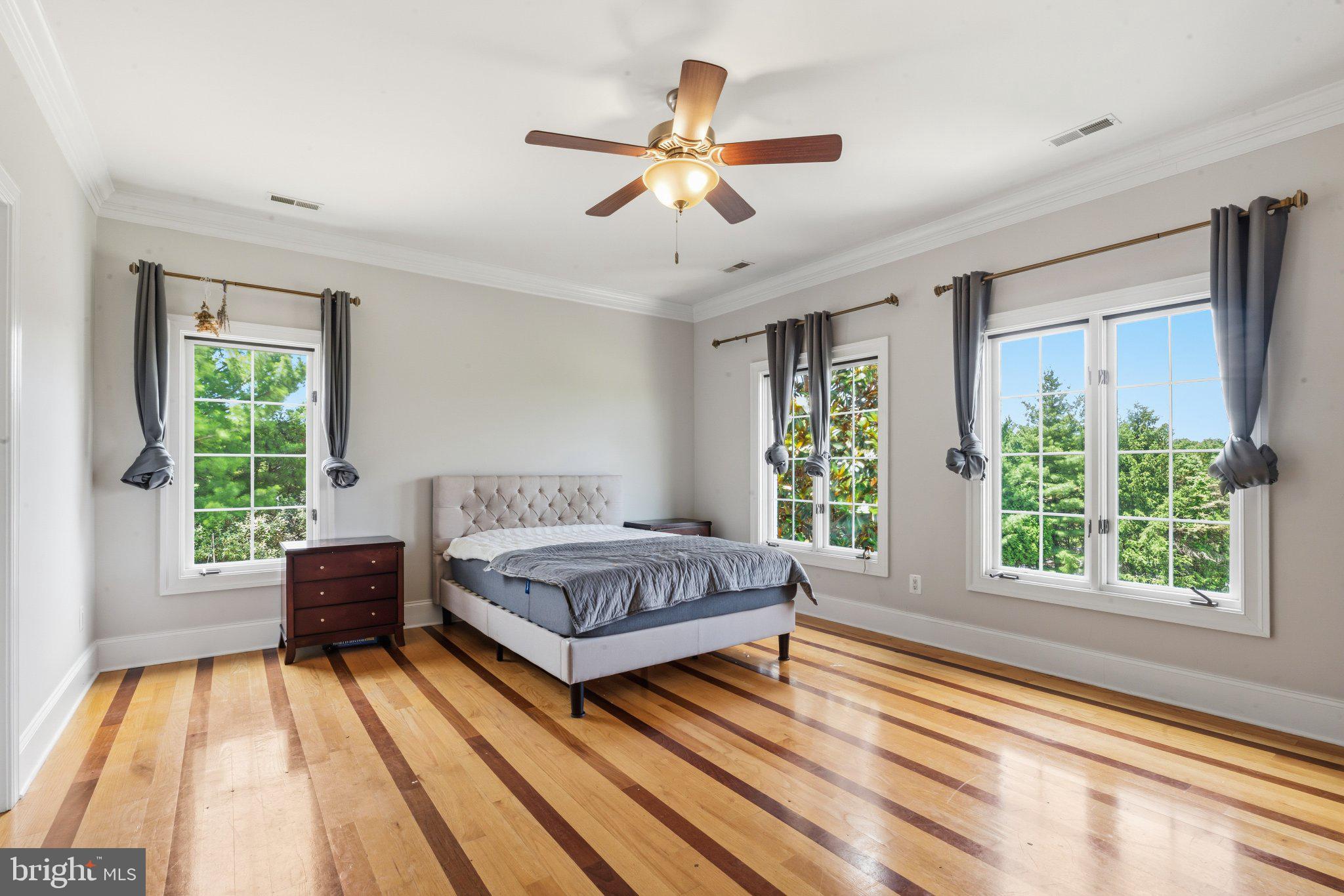BEACON HILL - Residential