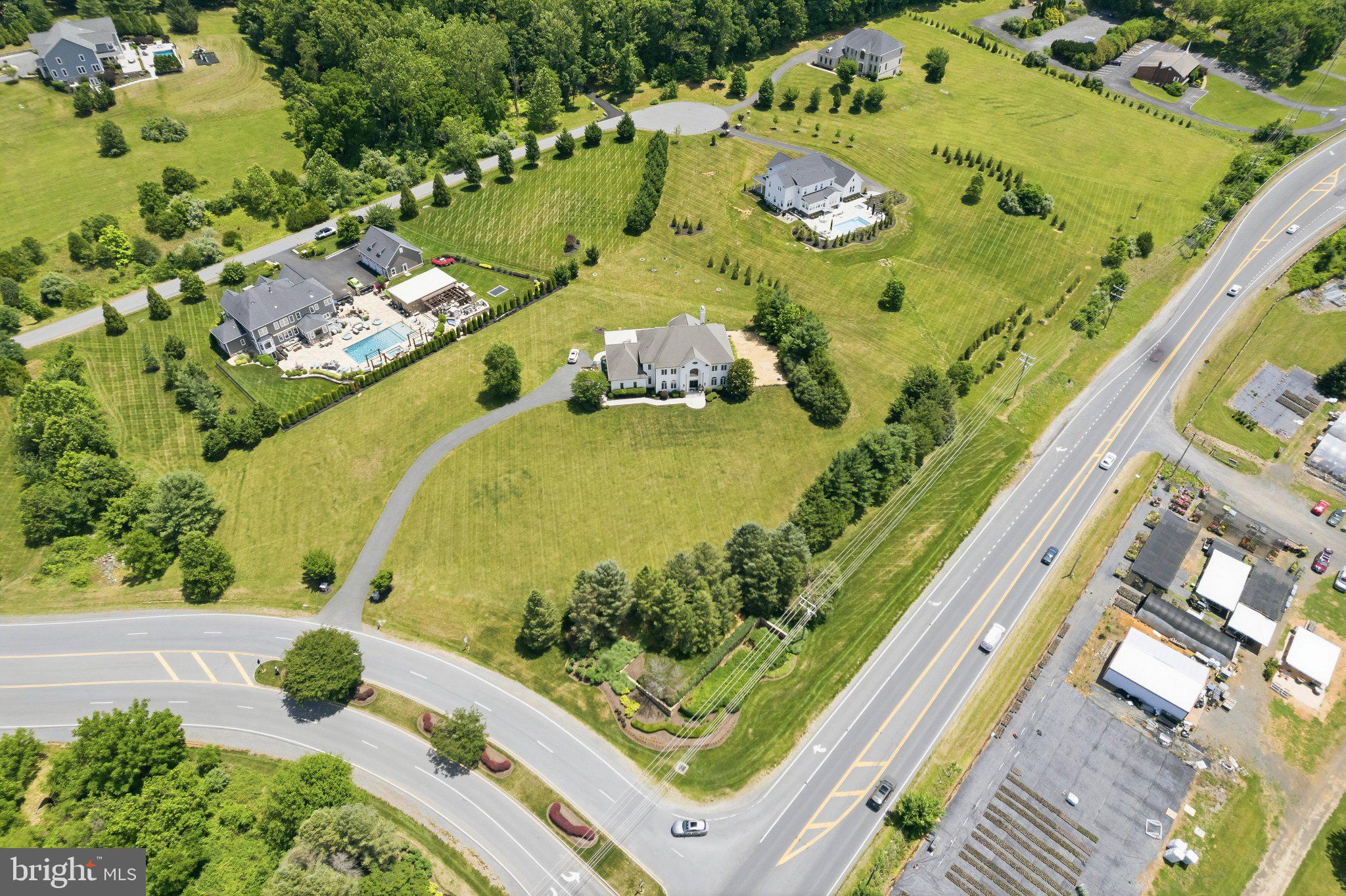 BEACON HILL - Residential