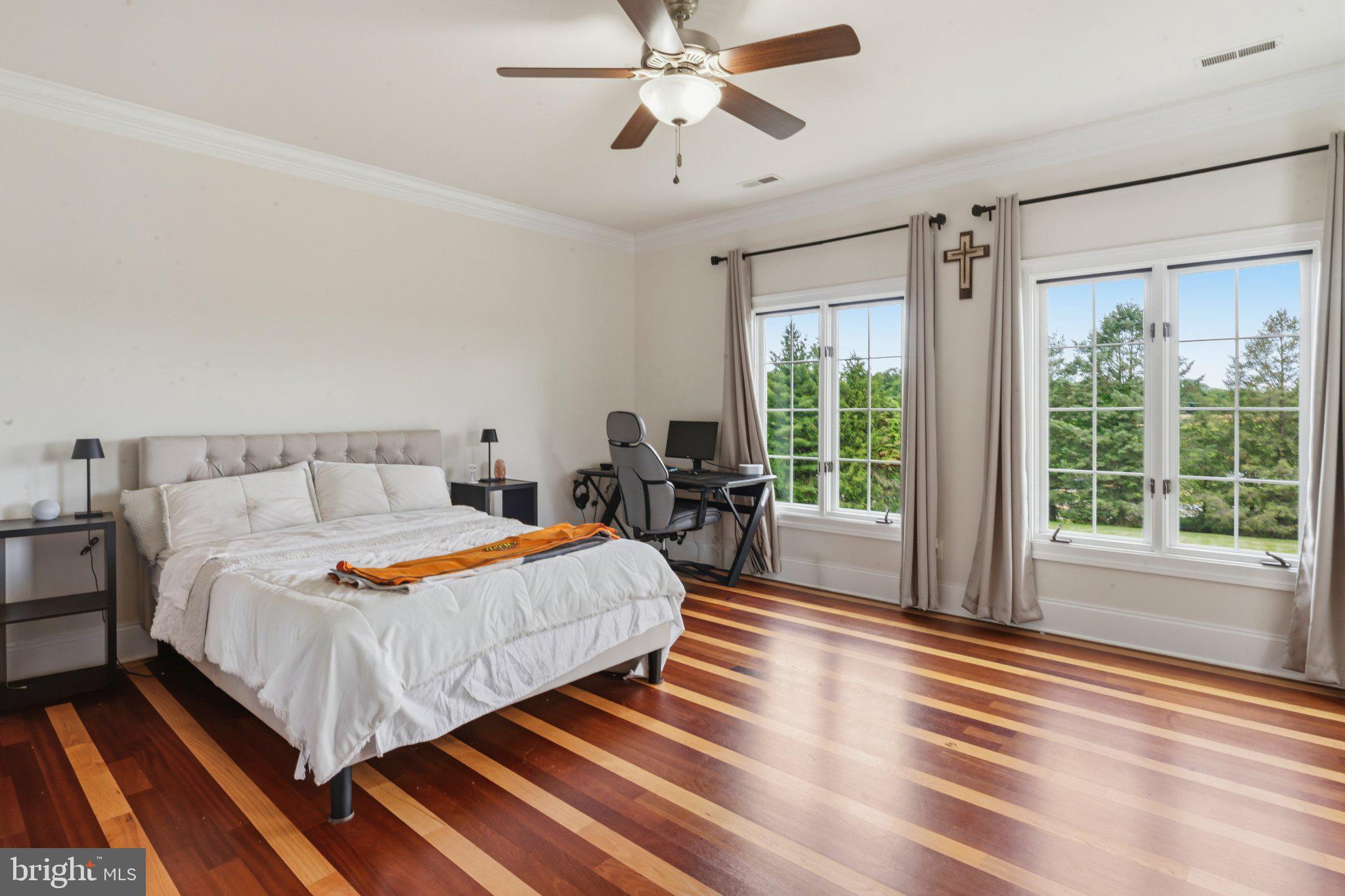 BEACON HILL - Residential