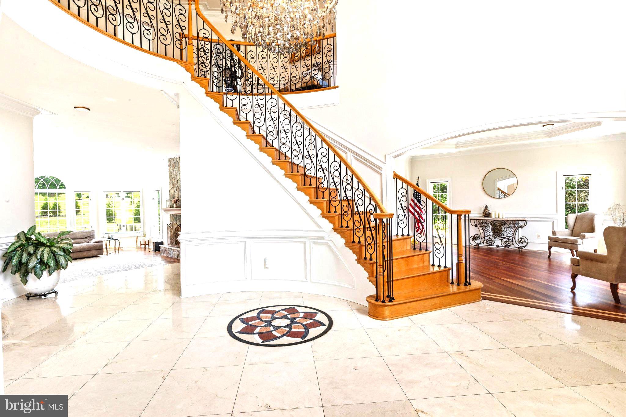 BEACON HILL - Residential