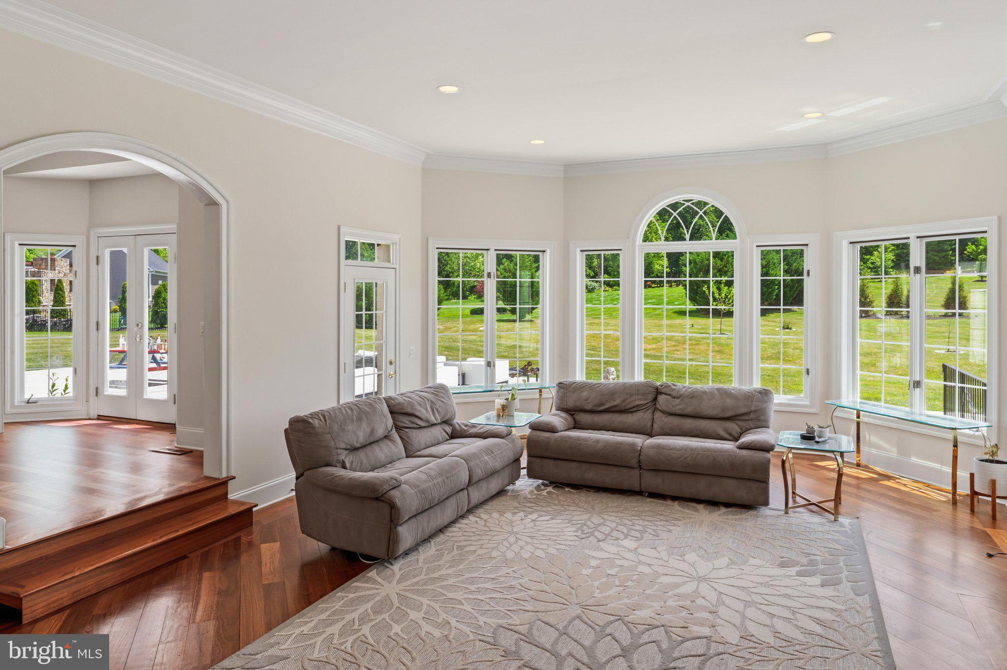 BEACON HILL - Residential