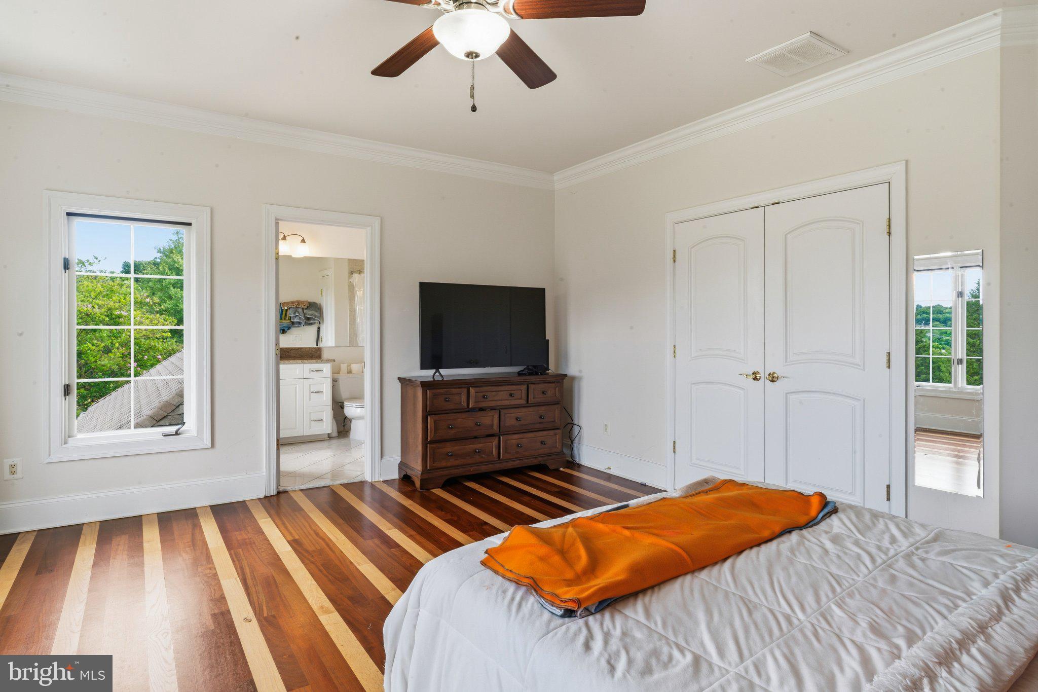 BEACON HILL - Residential